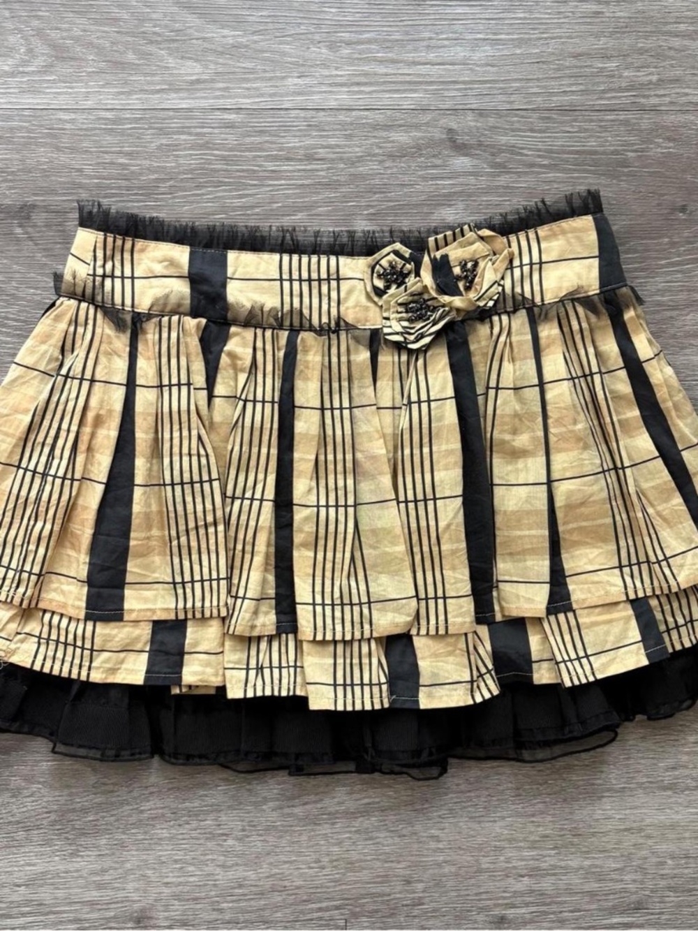 Grunge forever 21 mini skirt